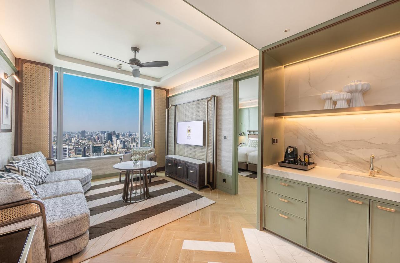 One Bedroom Suite with Lounge Access,1469578850:JPEG